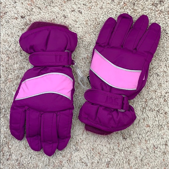 purple winter gloves
